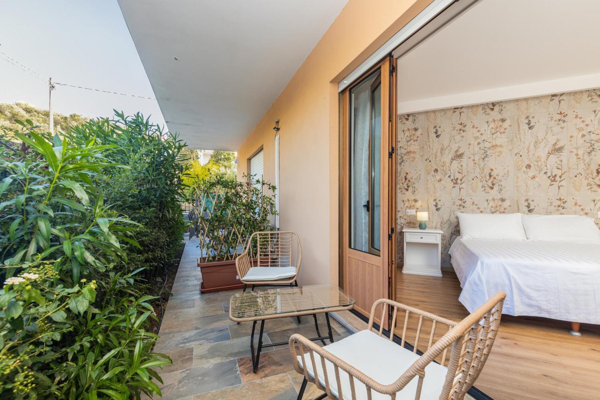 Hotel Donatella Posada  Zewnętrze zdjęcie